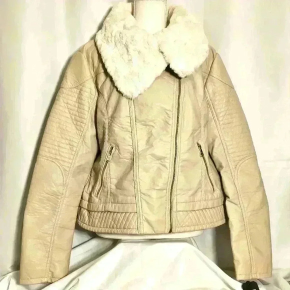 🛑 NWT Womens Moto Tan Faux Leather/Fur Gold Zippered Front/Pockets Size XXL - Picture 1 of 9